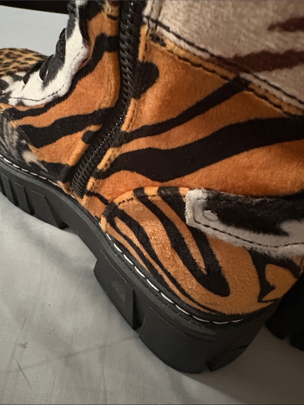 Women’s Leopard & Zebra Print Lace-Up Platform Boots - NEVER WORN! - Picture 5 of 5